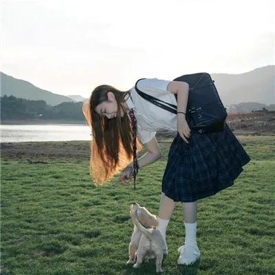 黑色孤儿：回响海报