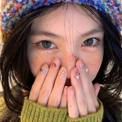 圣诞变身海报